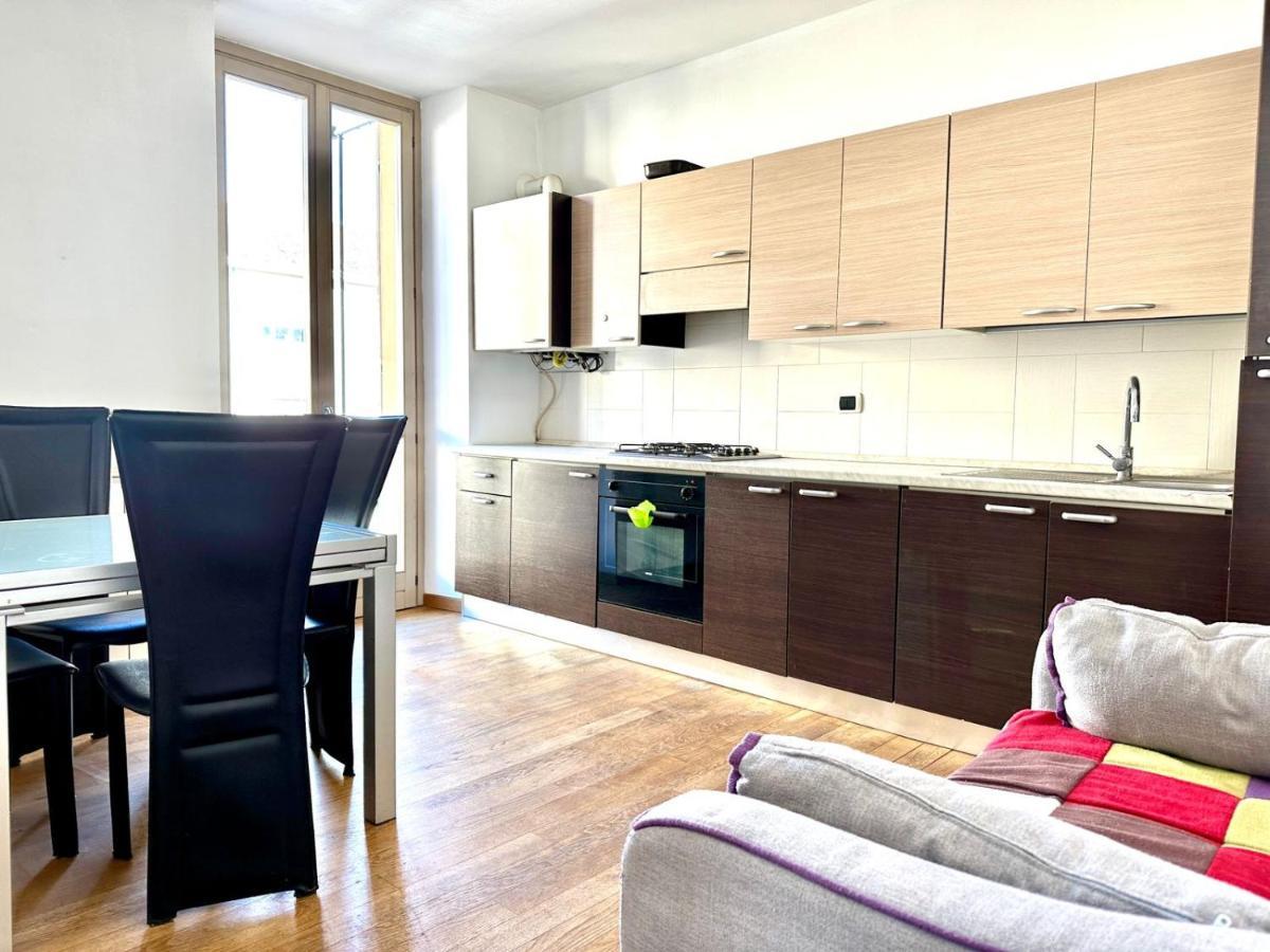 Regina 144 Apartment